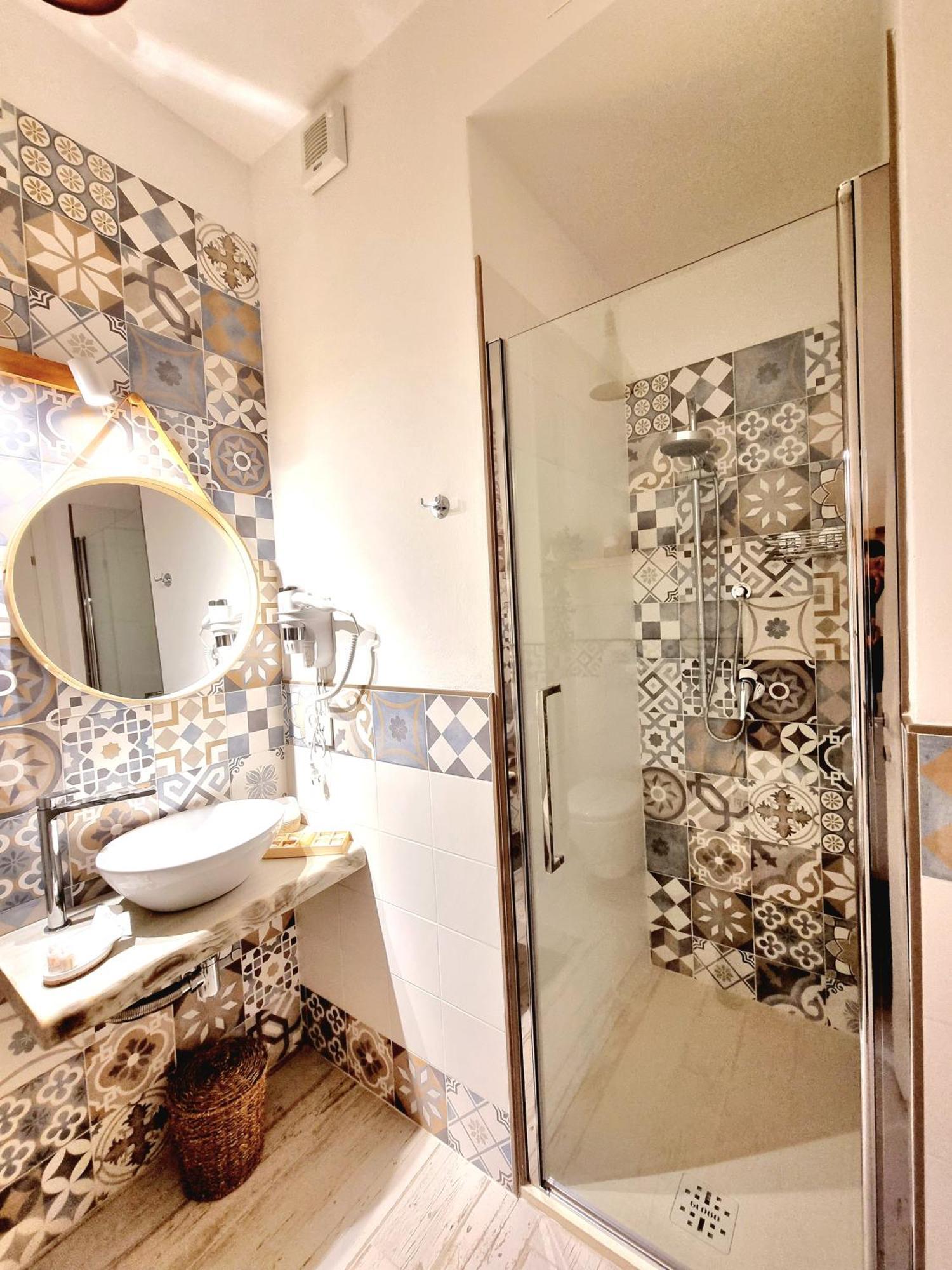 Hotel Golden House Porto Torres Zewnętrze zdjęcie